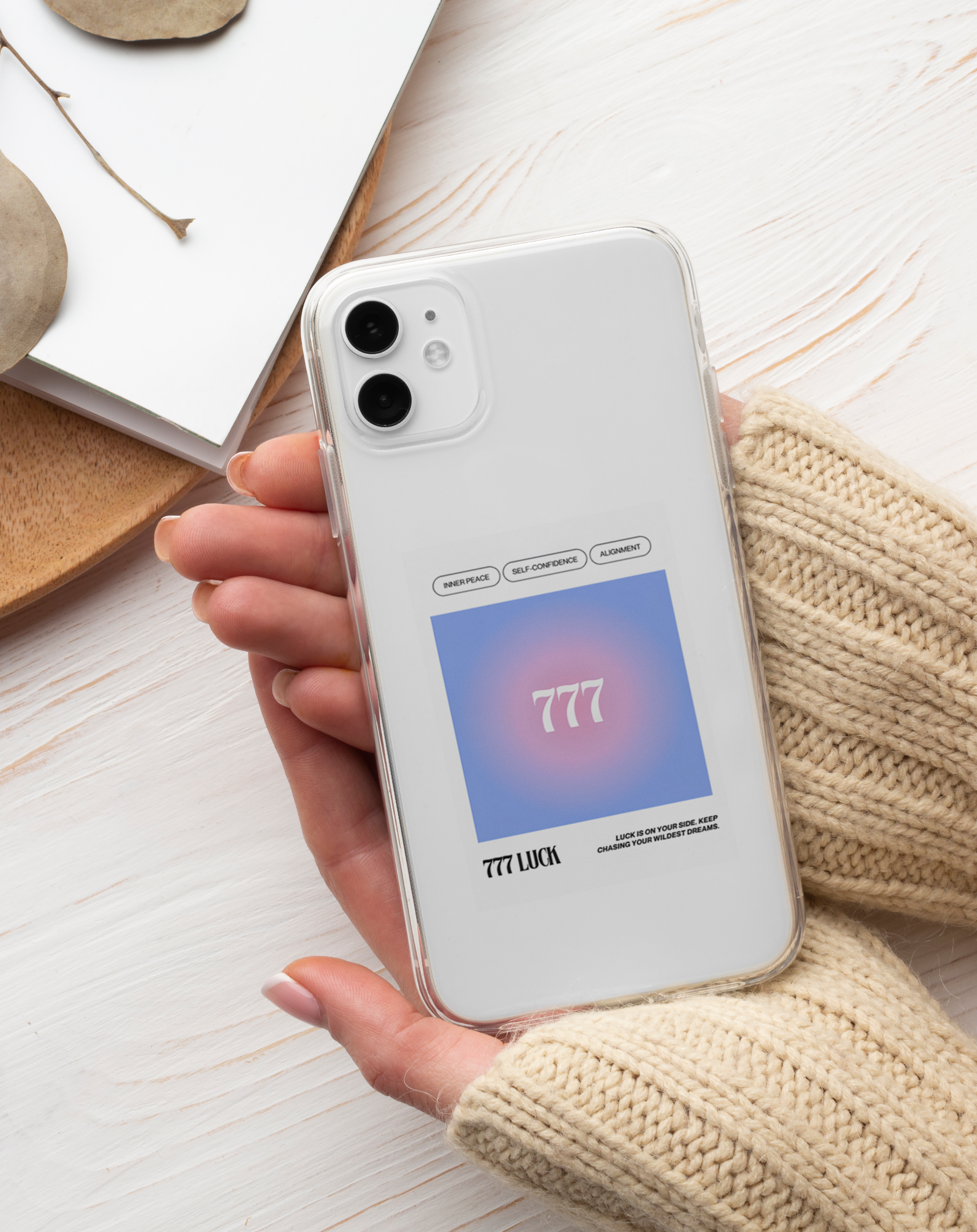 777 Luck Premium Şeffaf Telefon Kılıfı