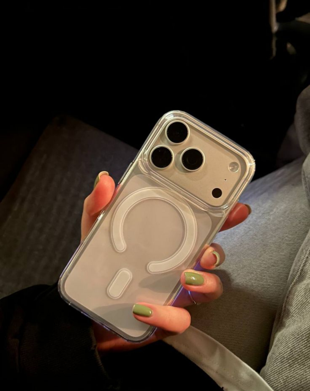 Şeffaf MagSafe (Sararmaz) Premium Telefon kılıfı