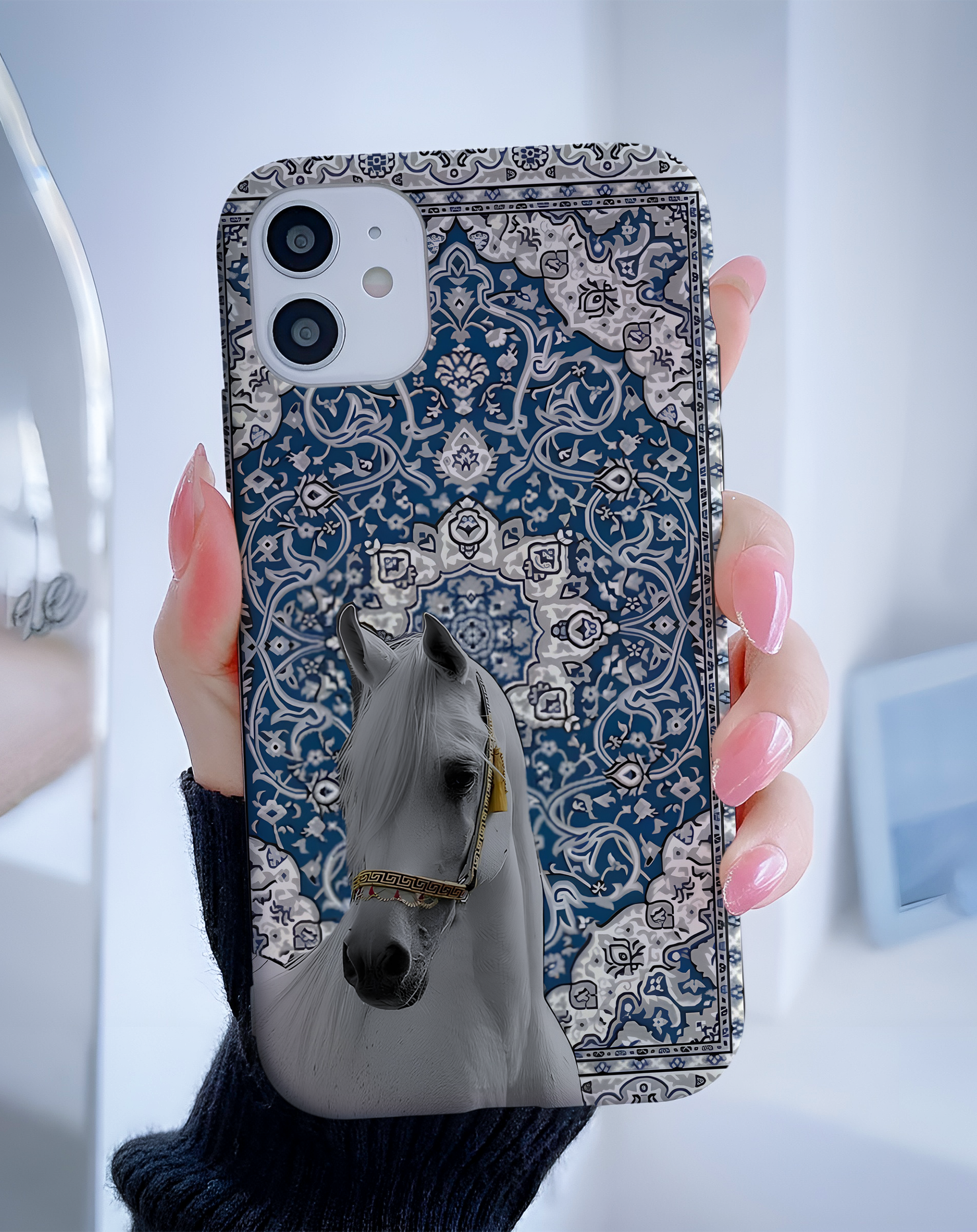 Otantik Kilim ve At Figürlü Etnik Premium Telefon Kılıfı