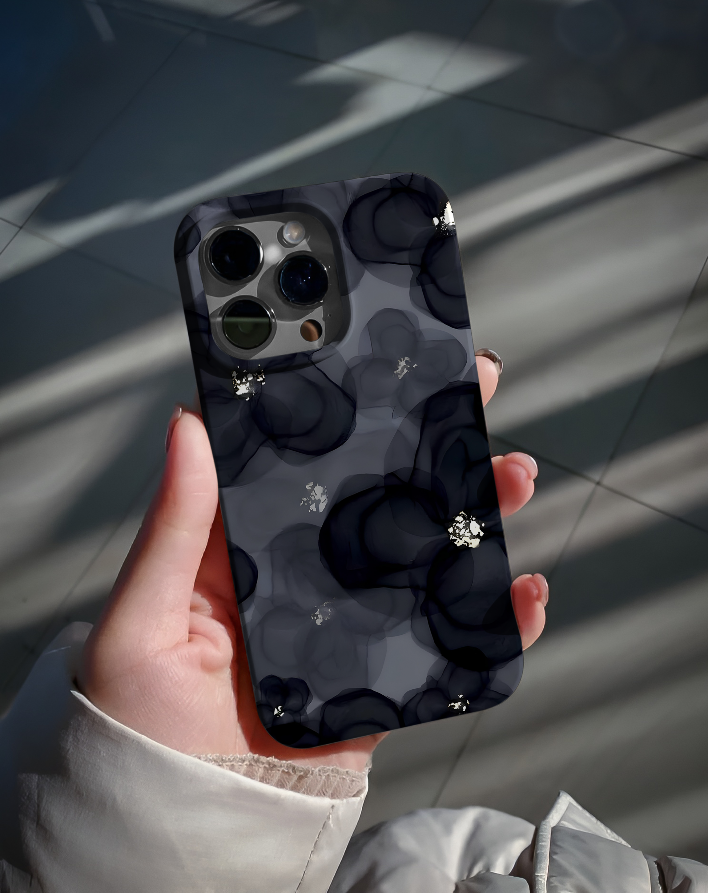 Dark Luxury Premium Telefon Kılıfı